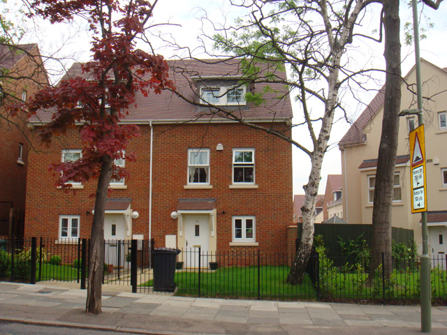 Russell Lane, Whetstone, London, N20 0AU
